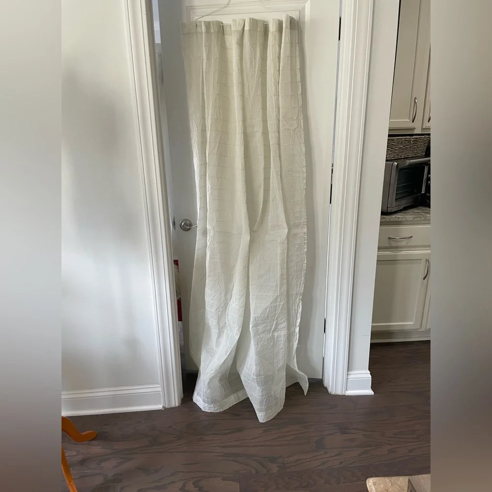 WEST ELM COTTON VOILE CRINKLE SHOWER CURTAIN 75x77